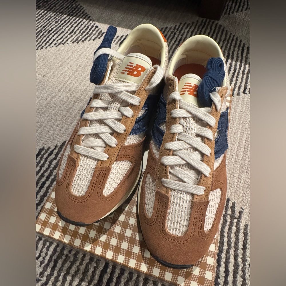 Sezane X New Balance 471 Sneakers - Picture 1 of 2